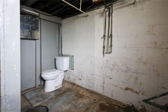 1126 18th Street NE, Canton, OH 44705