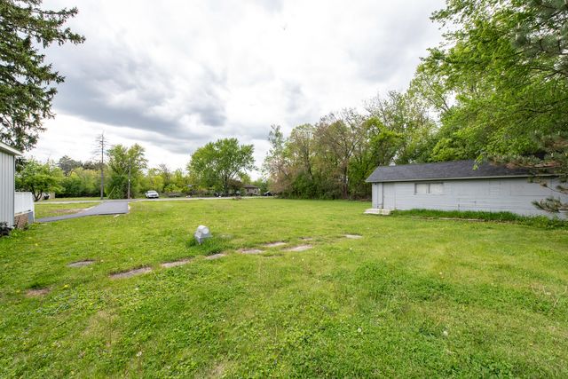 40525 N Marcus Street, Antioch, IL 60002
