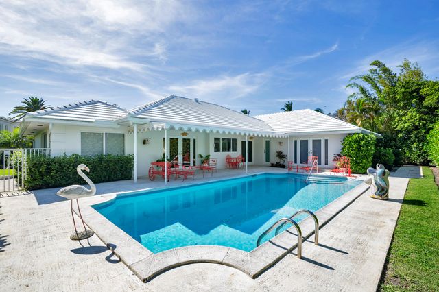 1465 N Lake Way, Palm Beach, FL 33480