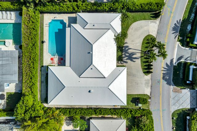 1465 N Lake Way, Palm Beach, FL 33480