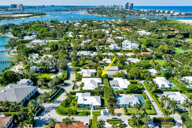 1465 N Lake Way, Palm Beach, FL 33480