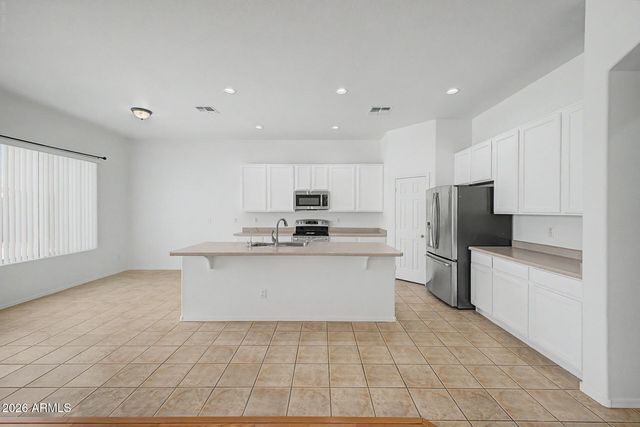 8177 S BULL DOG Court, Gold Canyon, AZ 85118