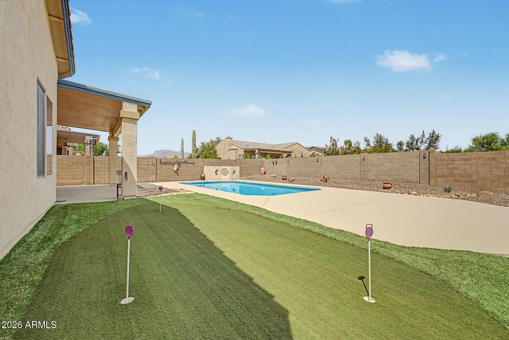 8177 S BULL DOG Court, Gold Canyon, AZ 85118 — photo 5