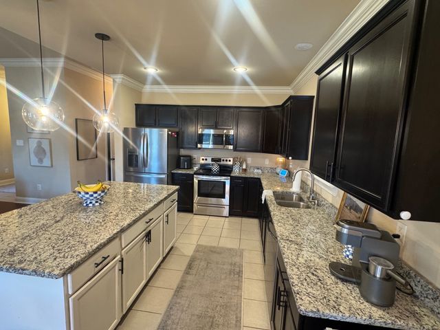 182 Gulfstream Lane, Shreveport, LA 71106