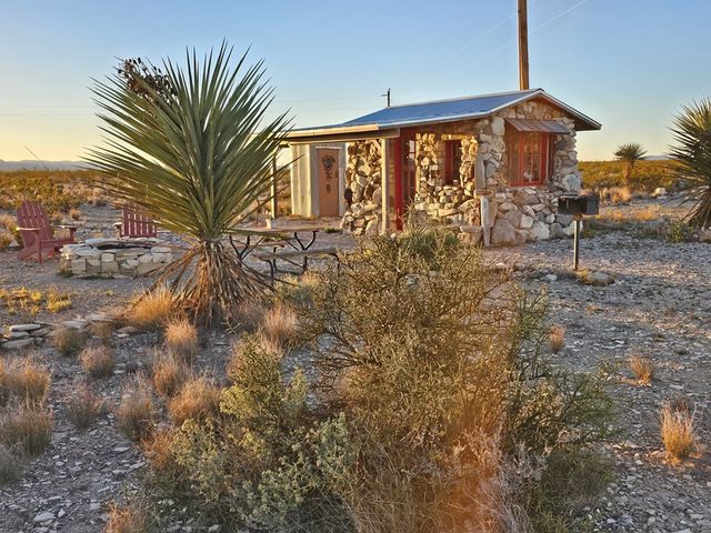 51256 Hwy 118, Terlingua, TX 79852