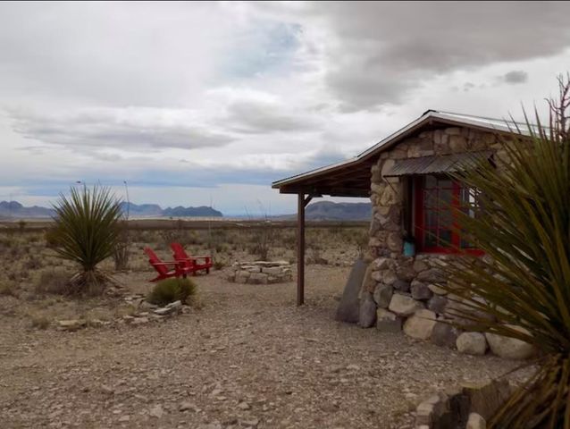 51256 Hwy 118, Terlingua, TX 79852