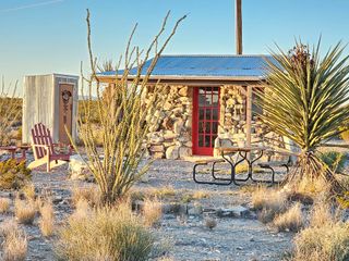 51256 Hwy 118, Terlingua, TX 79852