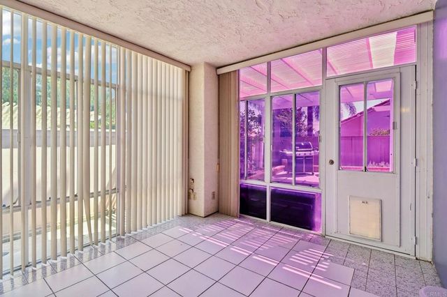 1789 Pinnacle Ct, Vista, CA 92081
