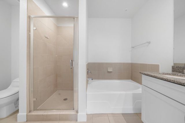 3333 Allen Parkway 801, Houston, TX 77019