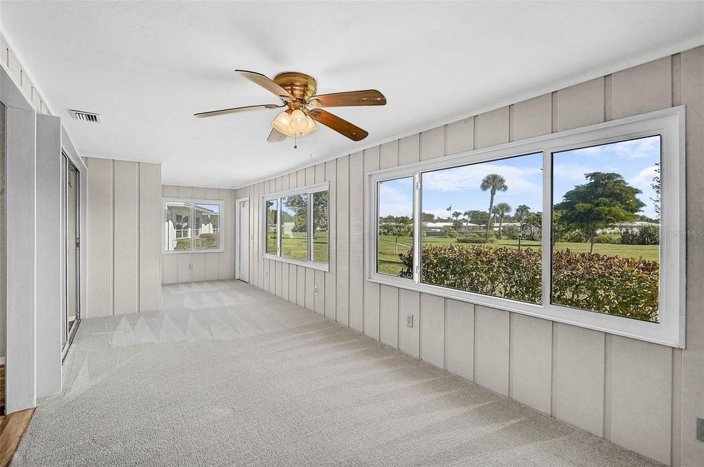 Image 24 of property listing at 1009 75TH STREET PARKWAY W, Bradenton, FL 34209