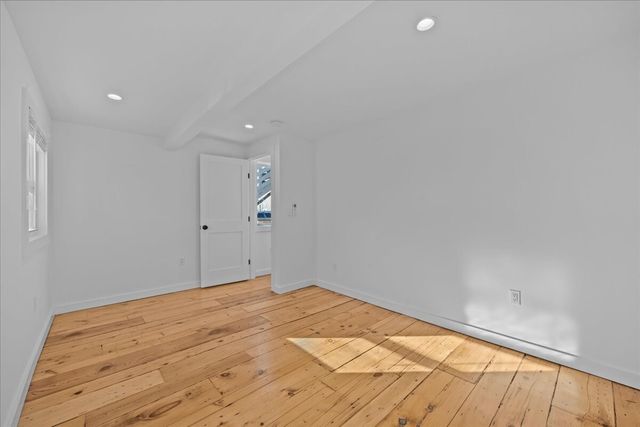 318 BEACH 101ST Street, New York City, NY 11694
