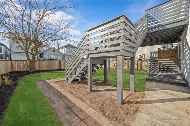 318 BEACH 101ST Street, New York City, NY 11694