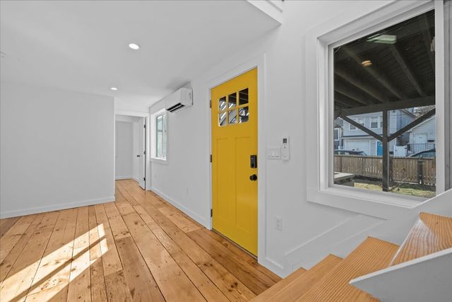 318 BEACH 101ST Street, New York City, NY 11694