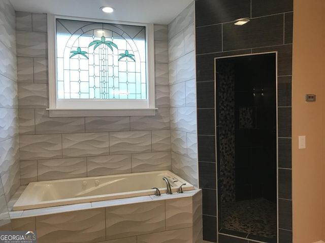 1323 Merry Lane NE, Atlanta, GA 30329