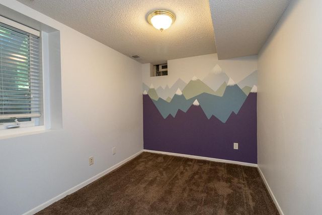 1194 Farrington Street, Saint Paul, MN 55117