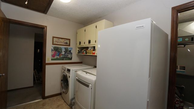 506 S Center Street, Fort Branch, IN 47648