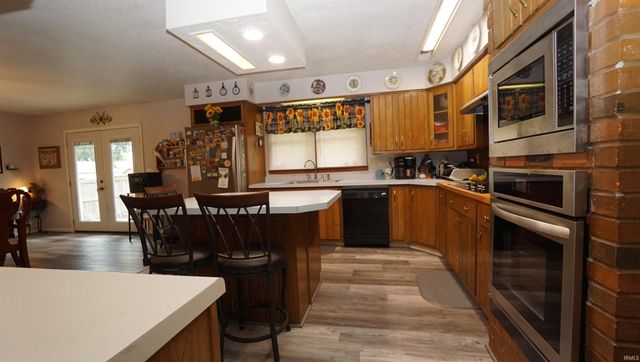 506 S Center Street, Fort Branch, IN 47648