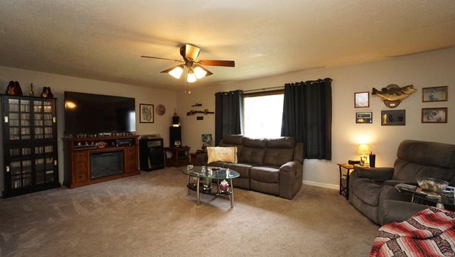 506 S Center Street, Fort Branch, IN 47648