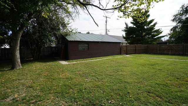 506 S Center Street, Fort Branch, IN 47648