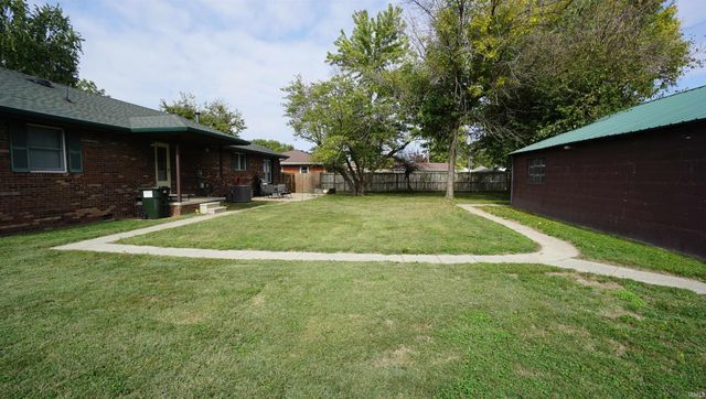 506 S Center Street, Fort Branch, IN 47648