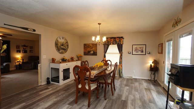 506 S Center Street, Fort Branch, IN 47648