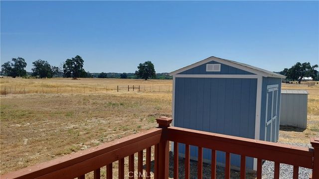 4250 Osborn Road, Flournoy, CA 96029