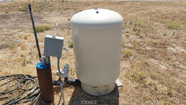 4250 Osborn Road, Flournoy, CA 96029