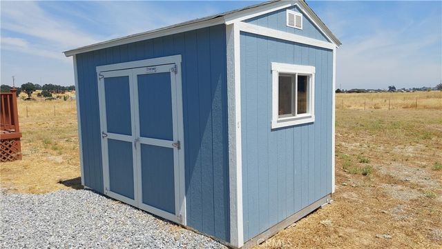 4250 Osborn Road, Flournoy, CA 96029