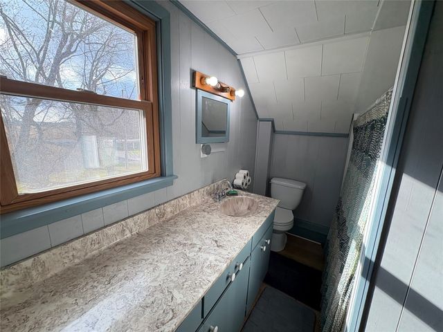 6039 US HIGHWAY 6 Street, Linesville, PA 16424