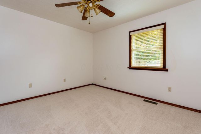 7252 Fox Den Court NW, Pickerington, OH 43147