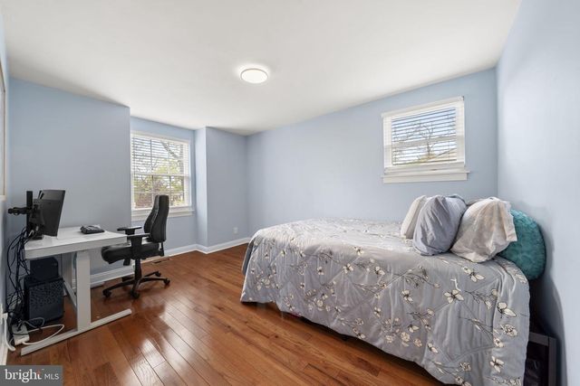 2133 BLACKHORSE DR, Warrington, PA 18976