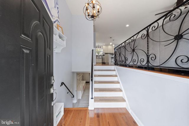 2133 BLACKHORSE DR, Warrington, PA 18976