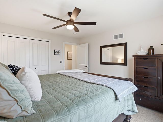 47121 Rosa Court, New Baltimore, MI 48047