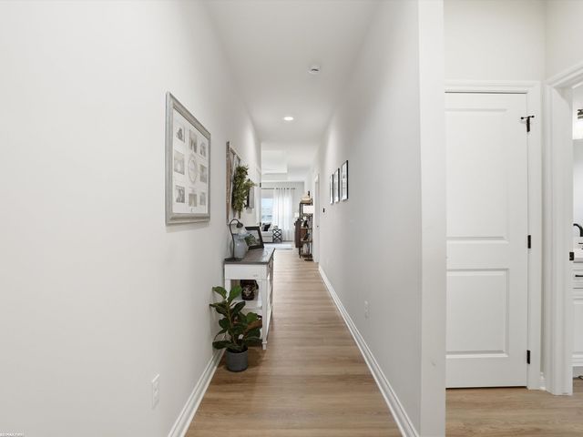 47121 Rosa Court, New Baltimore, MI 48047