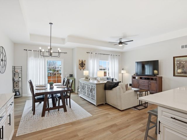 47121 Rosa Court, New Baltimore, MI 48047