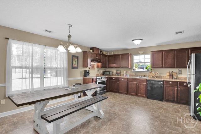 152 Pine View Drive, Ludowici, GA 31316