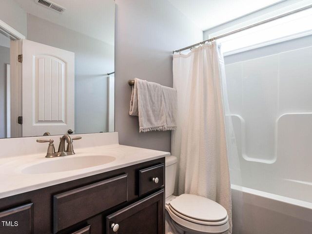157 E Wilson Street, Clayton, NC 27520