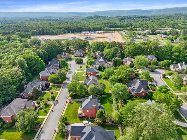 1513 Ramsgate Parkway, Hixson, TN 37343