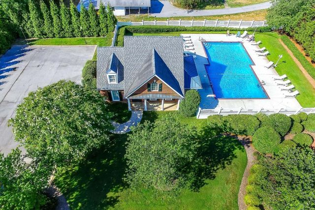 1513 Ramsgate Parkway, Hixson, TN 37343