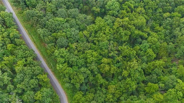 Carrick Drive, Bella Vista, AR 72715