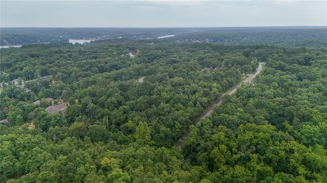 Carrick Drive, Bella Vista, AR 72715