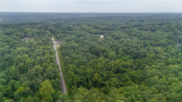 Carrick Drive, Bella Vista, AR 72715