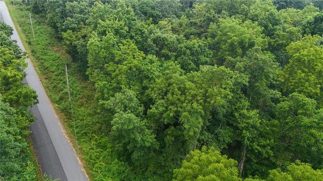 Carrick Drive, Bella Vista, AR 72715