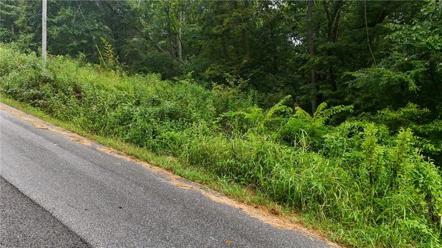 Carrick Drive, Bella Vista, AR 72715