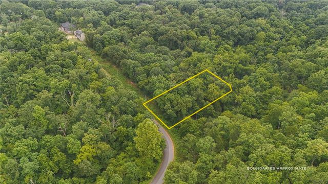 Carrick Drive, Bella Vista, AR 72715