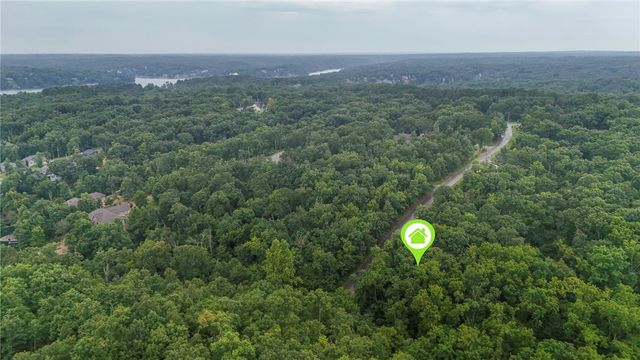 Carrick Drive, Bella Vista, AR 72715