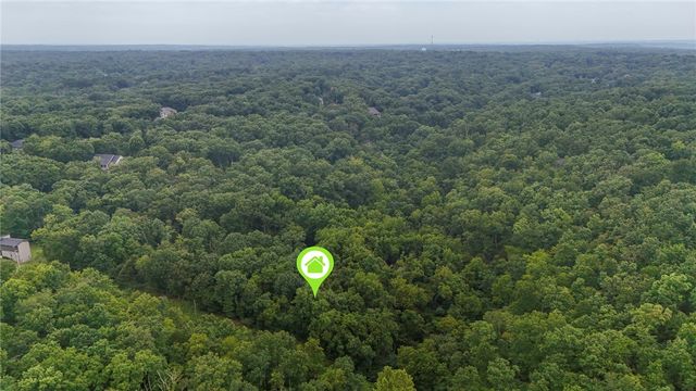 Carrick Drive, Bella Vista, AR 72715