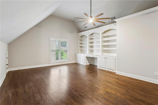1961 Lois Pointe SE, Smyrna, GA 30080