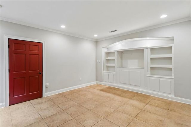 1961 Lois Pointe SE, Smyrna, GA 30080