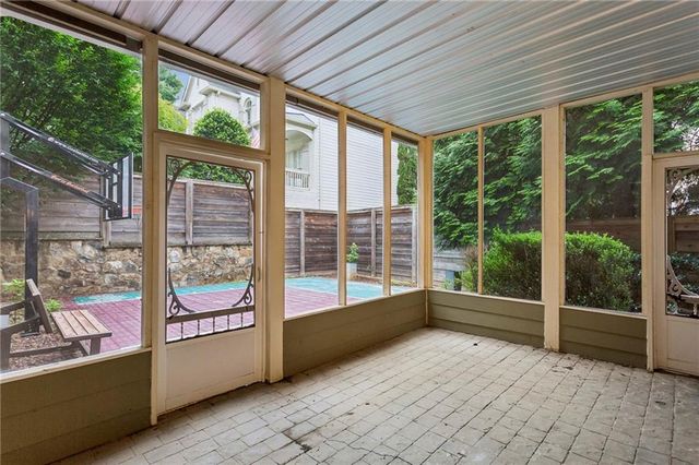 1961 Lois Pointe SE, Smyrna, GA 30080